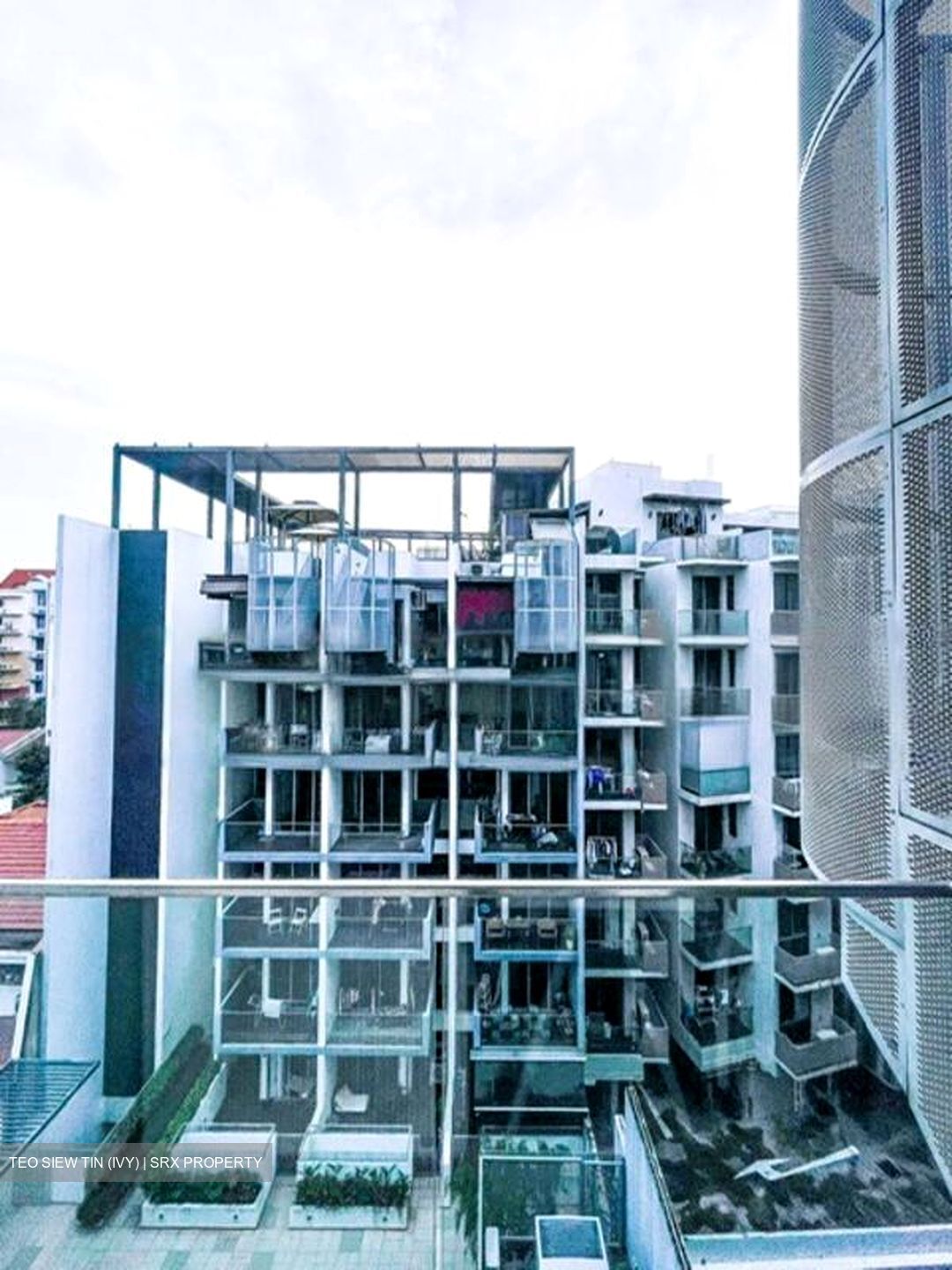 Suites 28 (D14), Apartment #477562541